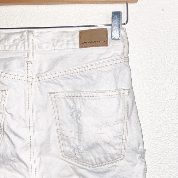 American Eagle White Distressed Cotton 90's Boyfriend Shorts - Picture 7 of 12